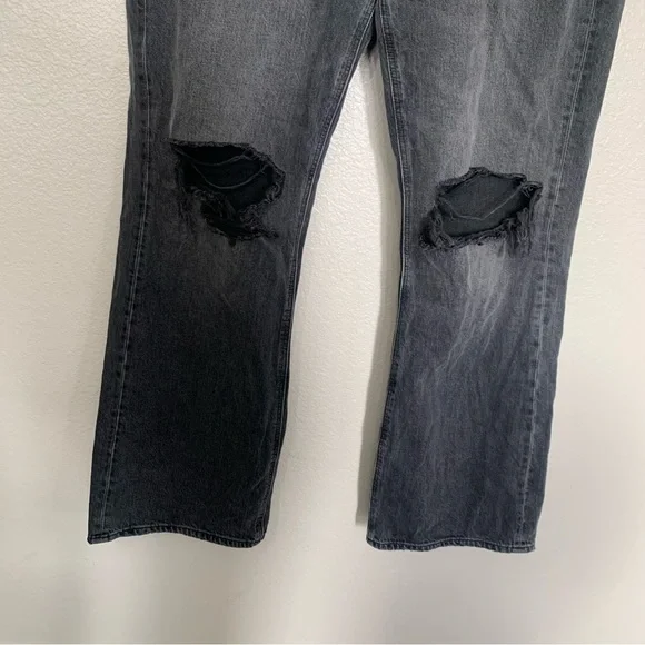 American Eagle 90's bootcut rip knee size 12 - Picture 8 of 10